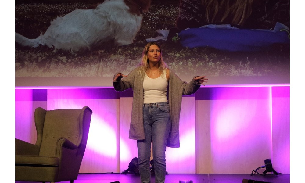 oksvoll.jpg Une Cecilie Oksvold