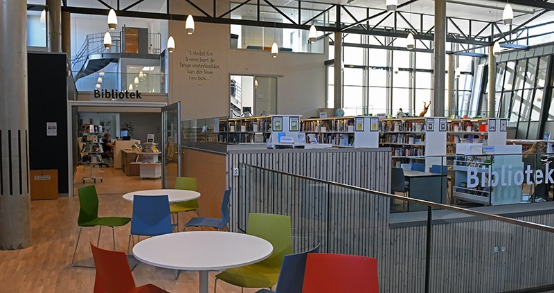 Bibliotek Ole Vig videregående skole