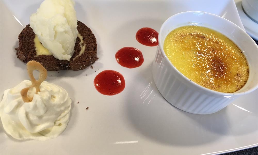 Okto 3.jpg Creme Brulee