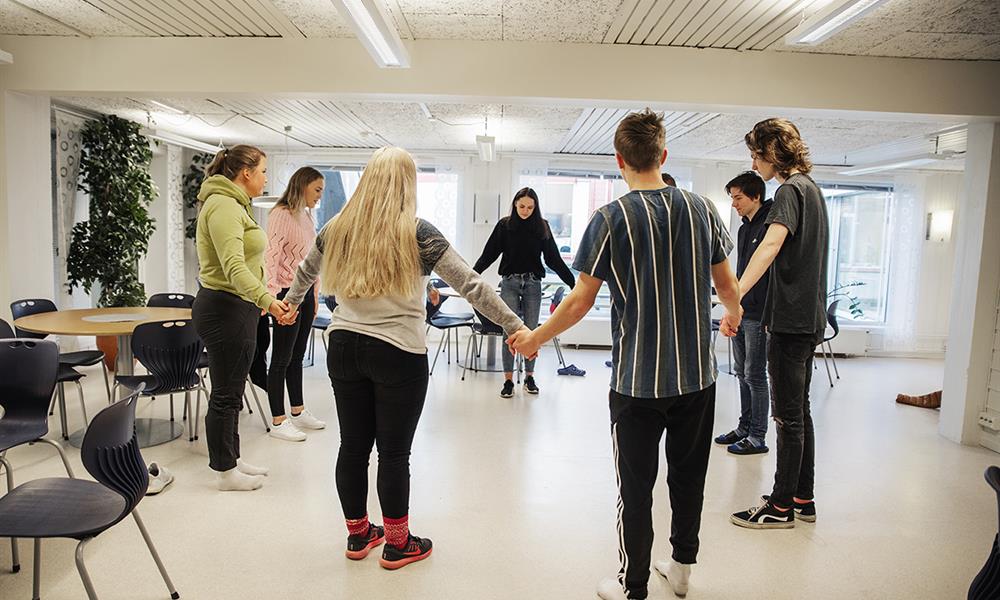 13i - Helse- og oppvekstfag.jpg