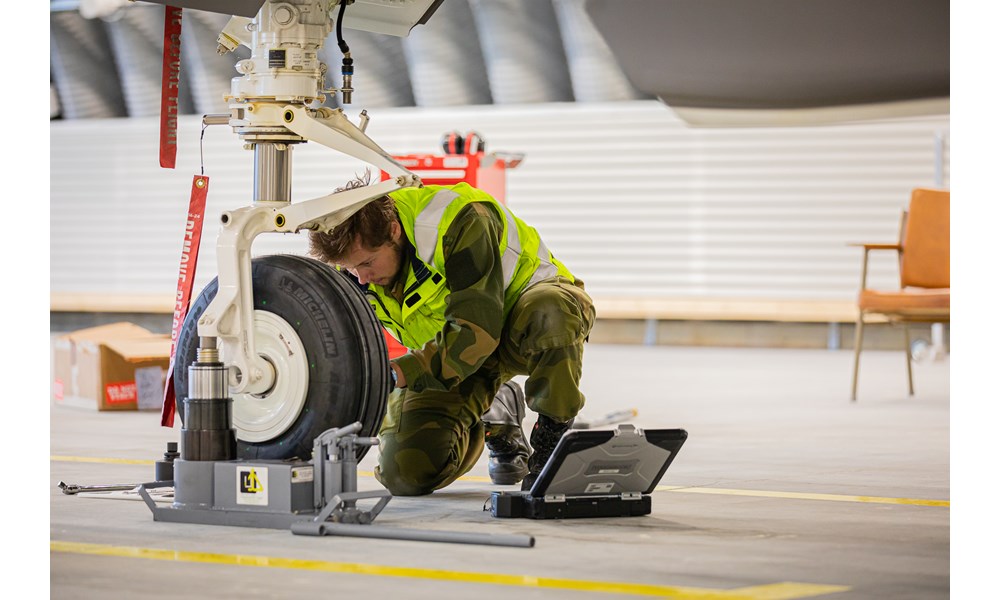 20210906OAV_FD_F-35_Hjulskift19193_export.jpg