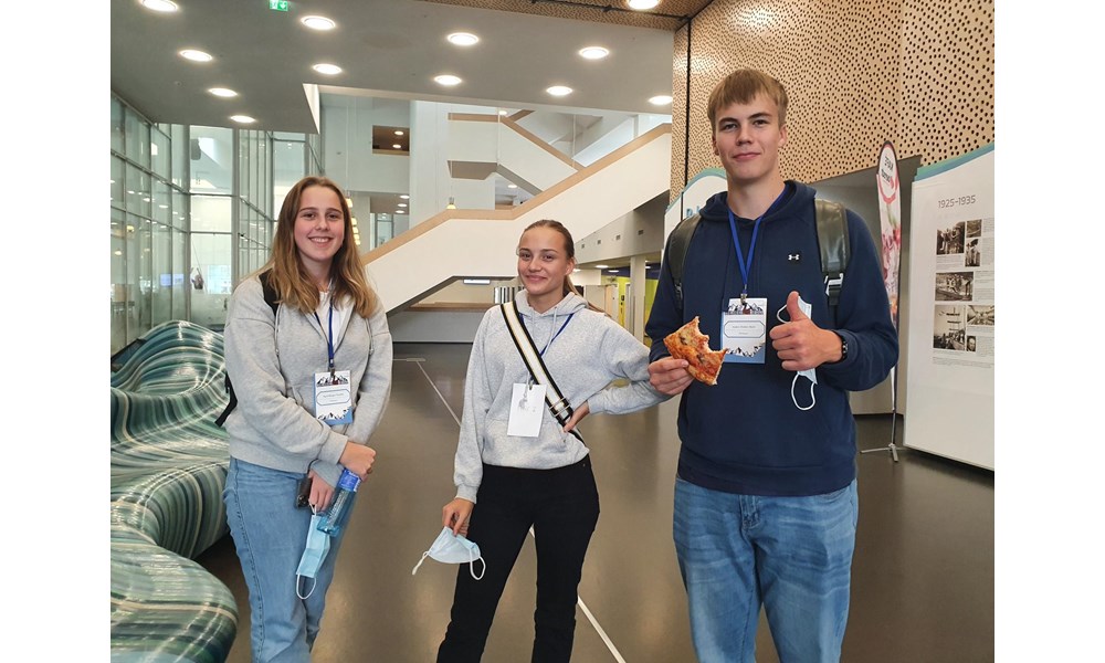 Samfunnsengasjerte elever deltar på European Youth Parliament i Bergen 2021. Foto: Ole Vig vgs