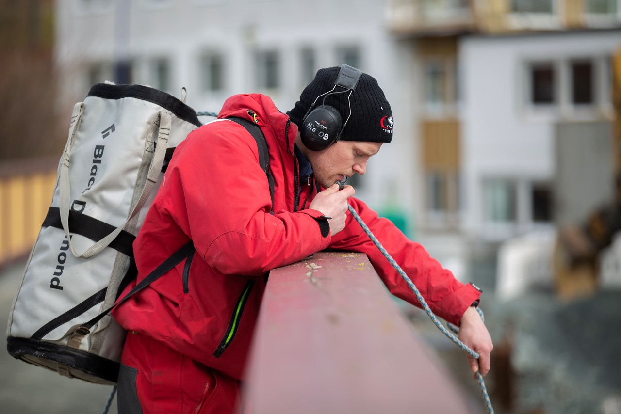 Rune Snildalsli på jobb.jpeg