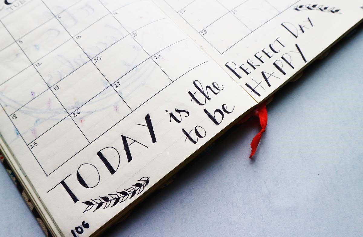pexels-bich-tran_calender.jpg