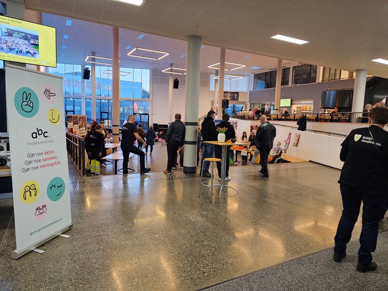 Åpen skole, presentasjon i Origo. Foto: Ola Elias Lorås, Steinkjer vgs.