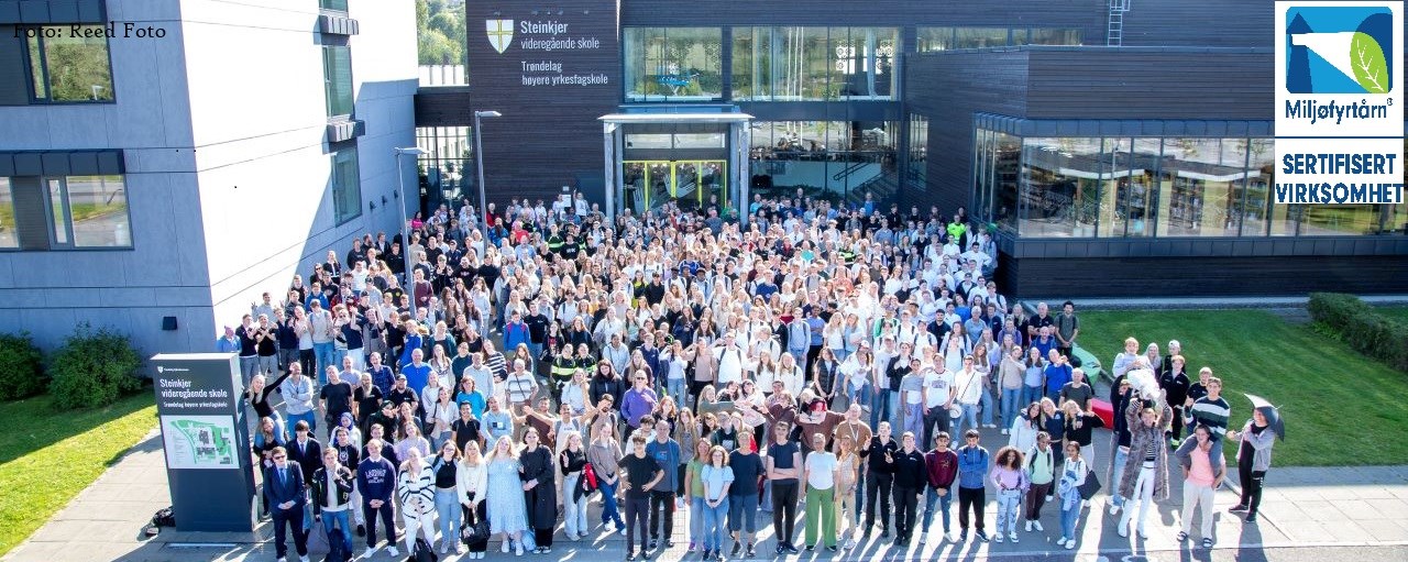 Fellesbilde elever og ansatte 2024 Steinkjer videregående skole Foto: Reed Foto