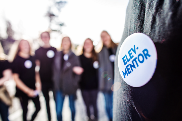 ELEVMENTOR ILLUSTRASJONSBILDE.png