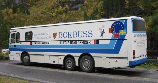 kulturbuss_blaa.jpg