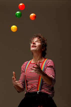 013-Knut-sjonglering.png
