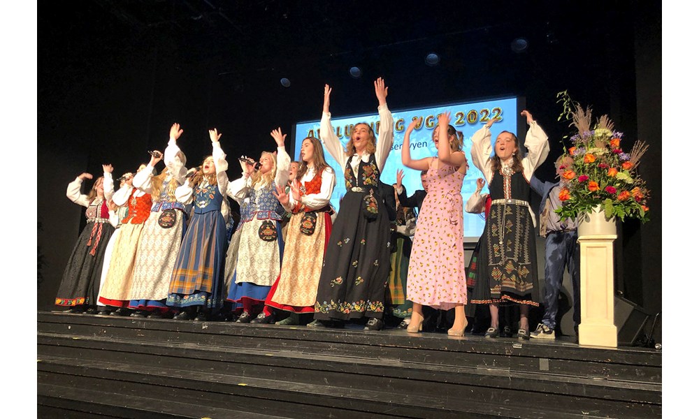 Russerevyen 1 avslutning Vg3.jpg