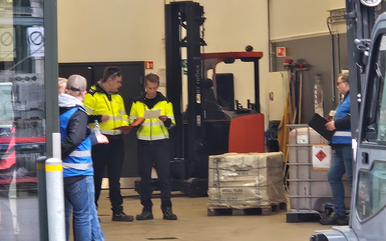 2026_04_15-16 - 08 NM arena innend&oslash;rs.jpg