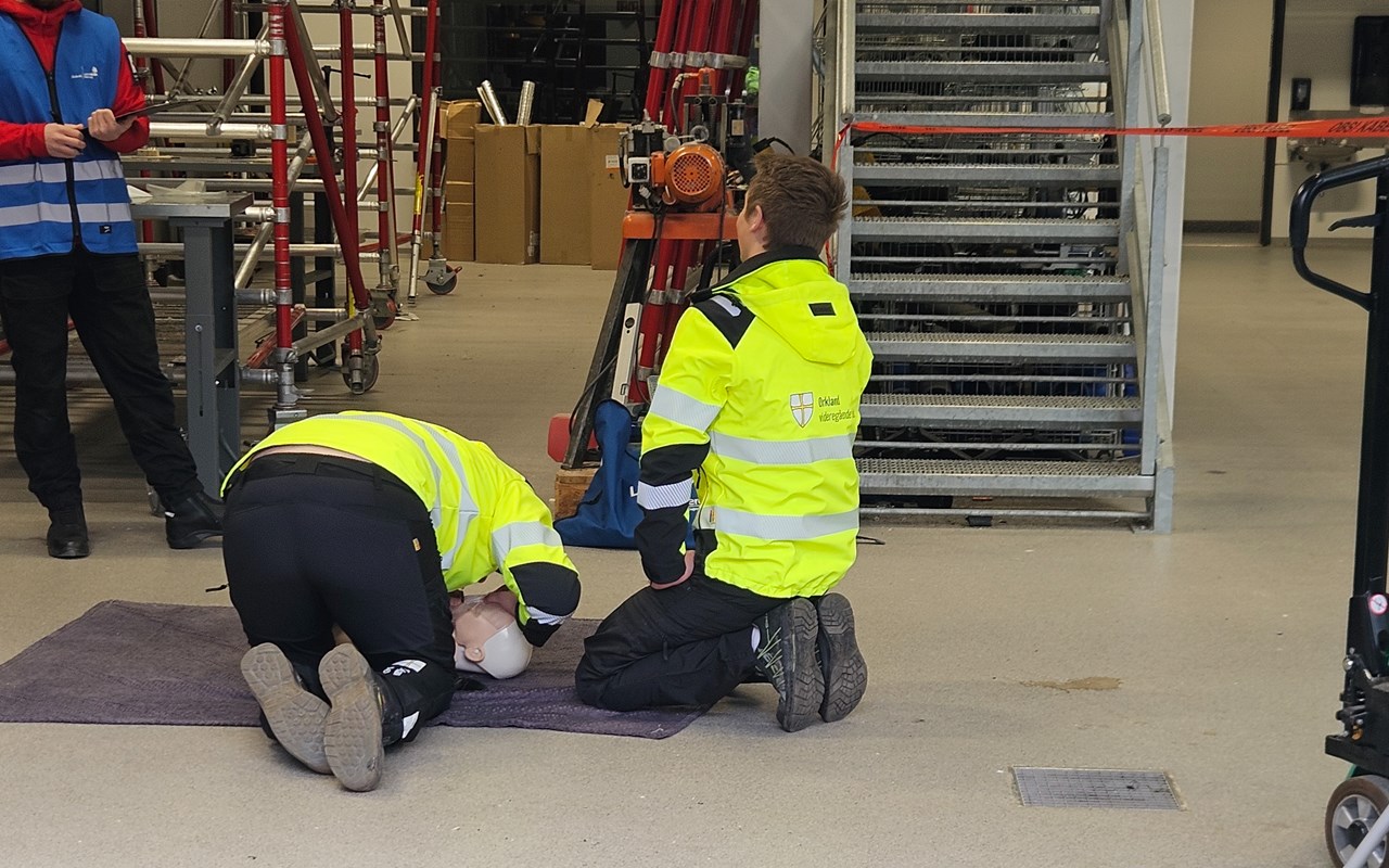 2026_04_15-16 - 10 HLR f&oslash;rstehjelp.jpg